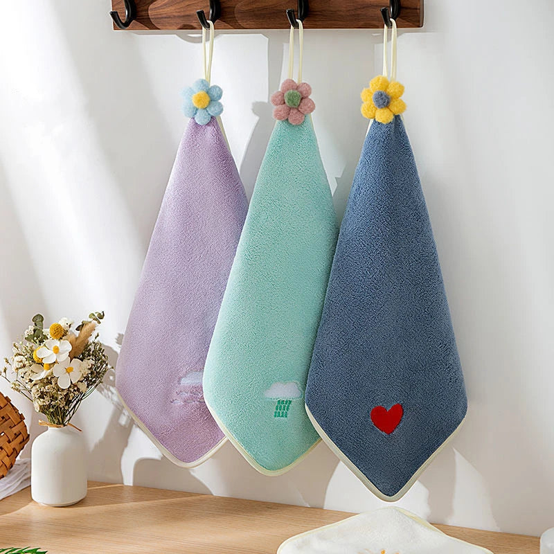 Coral Fleece Hangable Thicken Towel Cute  Absorbent Hand Towels Kitchen Microfiber Dishcloths Cleaning Cloth Rag Handkerchief