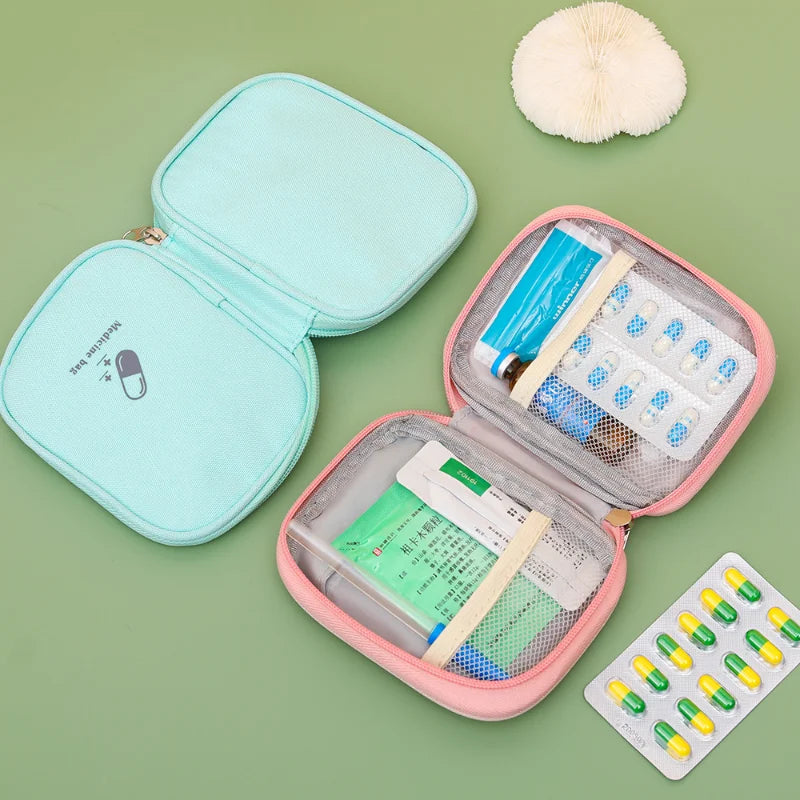 Outdoor First Aid Kit Bag Travel Home Camping Portable Mini Medical Pouch Pill Storage Bags Emergency Survival Kits
