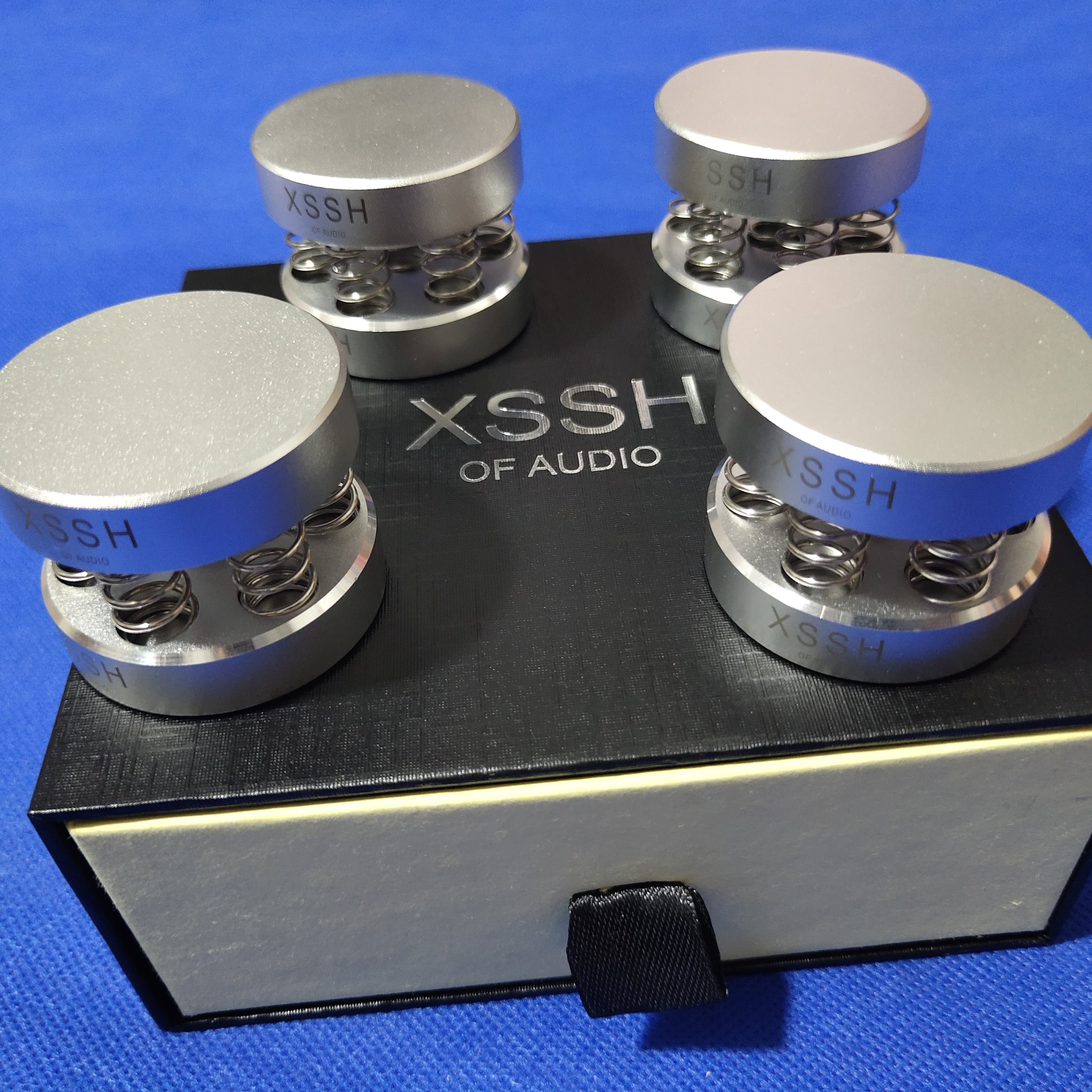 Audio solid aluminum alloy Audiophile Shock Speaker Spike stainless steel spring Damping pad HIFI CD amplifier Stand Feet 4pcs