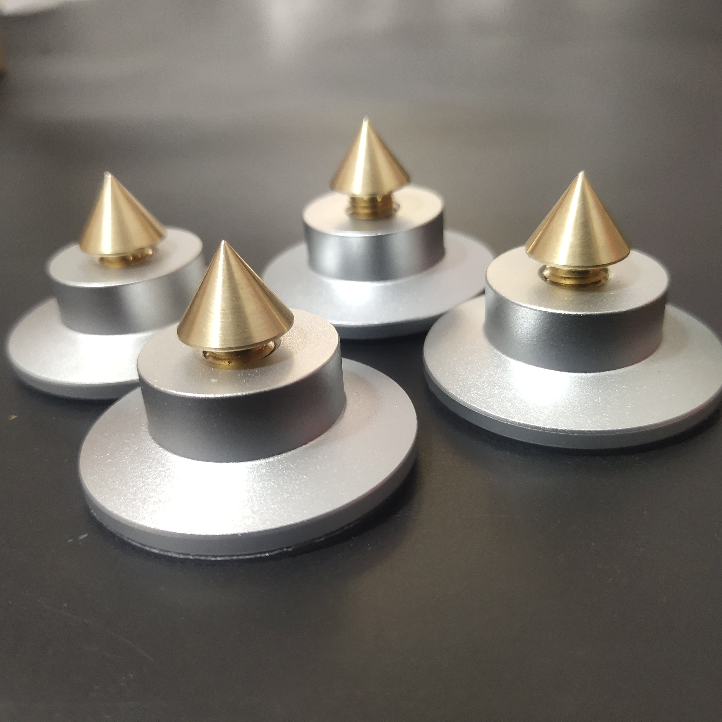 4Pcs Audiophile audio Shock Spikes Spring Pad Upgrade HIFI Speaker Spike CD Amplifier Aluminium practical feet Mat Holder