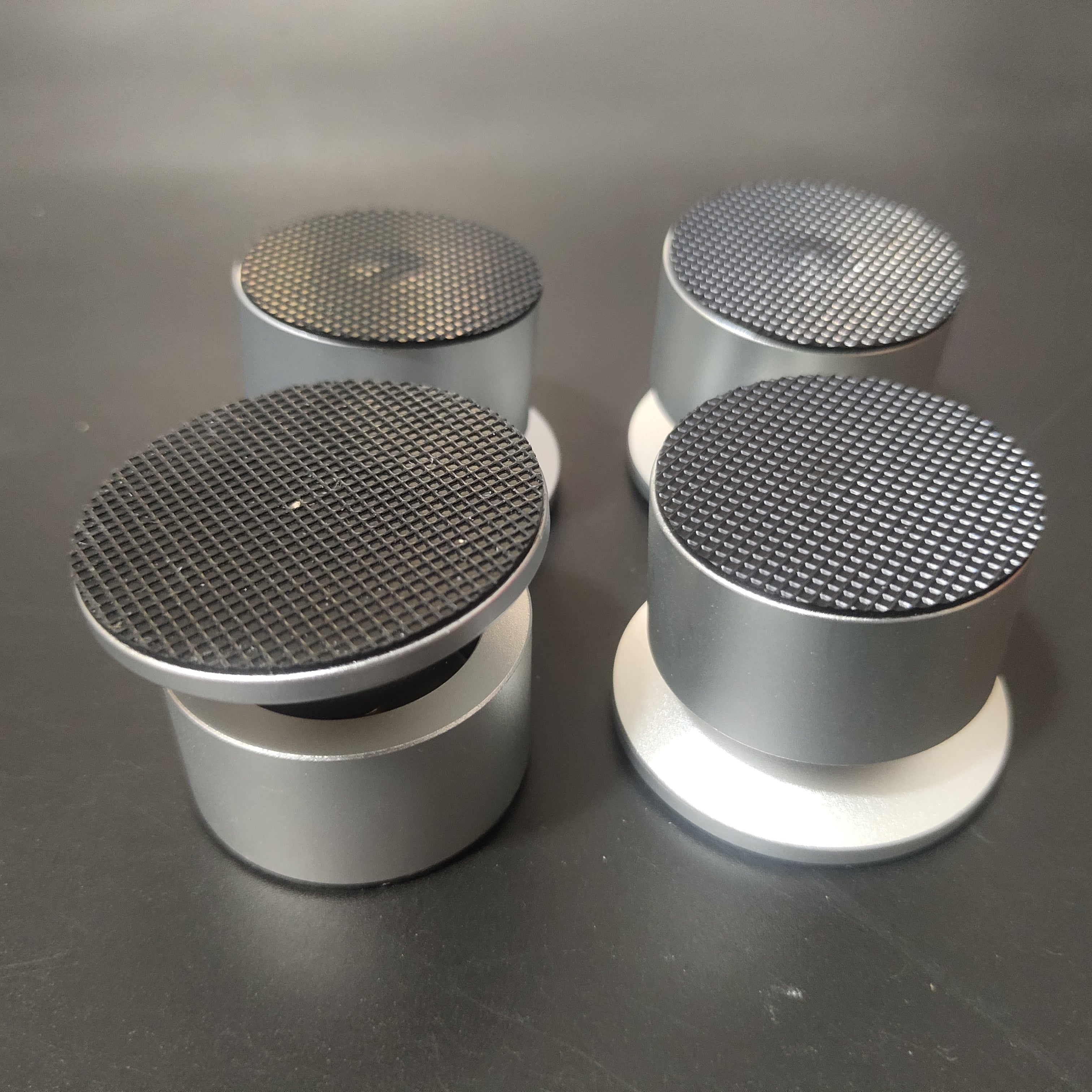 4Pcs Audiophile audio Shock Spikes Spring Pad Upgrade HIFI Speaker Spike CD Amplifier Aluminium practical feet Mat Holder