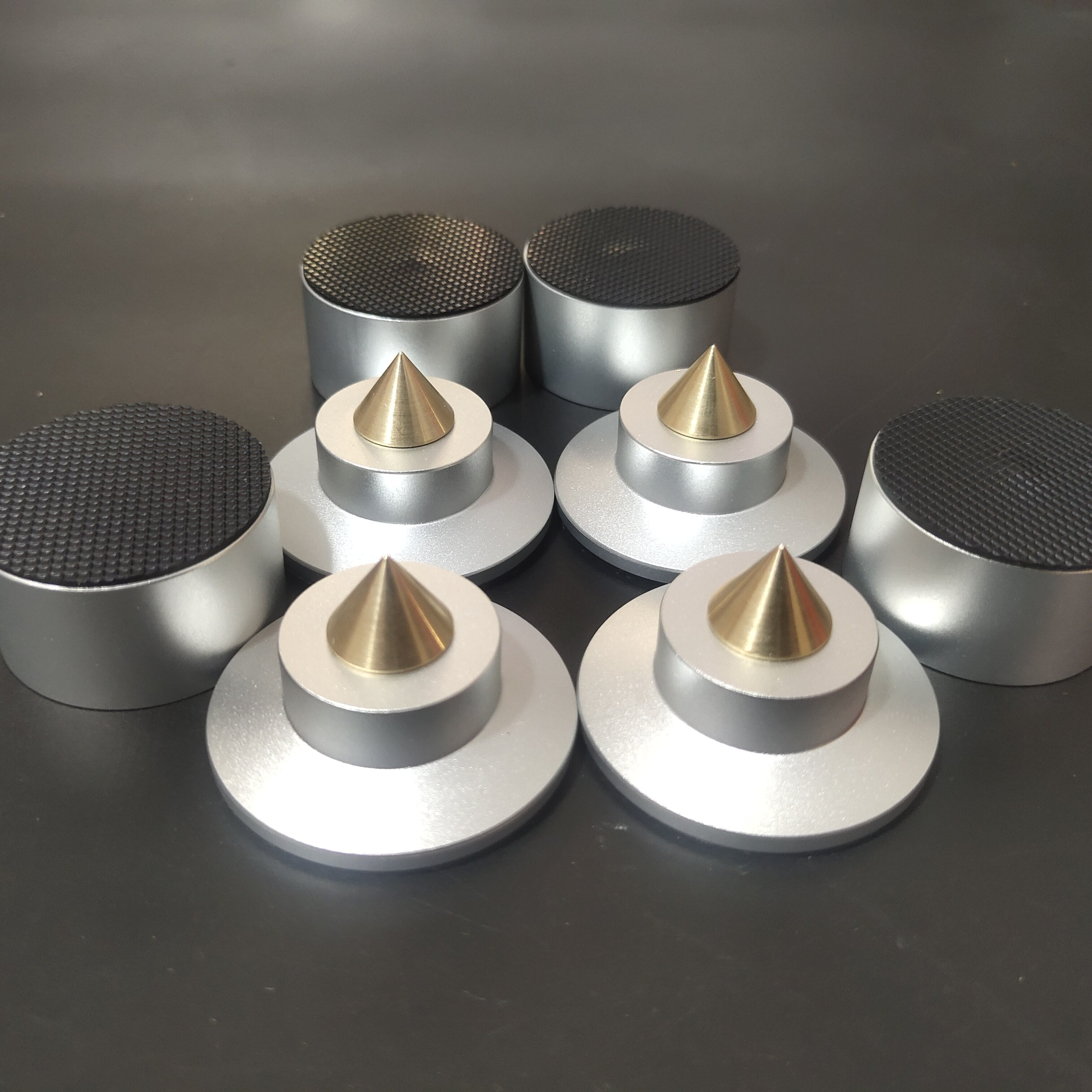 4Pcs Audiophile audio Shock Spikes Spring Pad Upgrade HIFI Speaker Spike CD Amplifier Aluminium practical feet Mat Holder