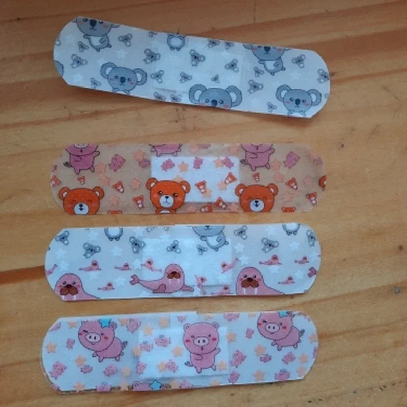 100pcs Waterproof Breathable Cute Cartoon Band Aid Hemostasis Adhesive Bandages First Aid Emergency Kit For Kids Children