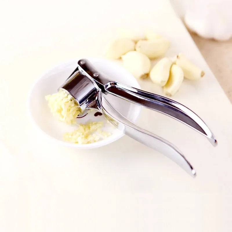 Multi-function Manual Garlic Press Crusher Kitchen Cooking Vegetables Ginger Squeezer Masher Handheld Ginger Mincer Tools