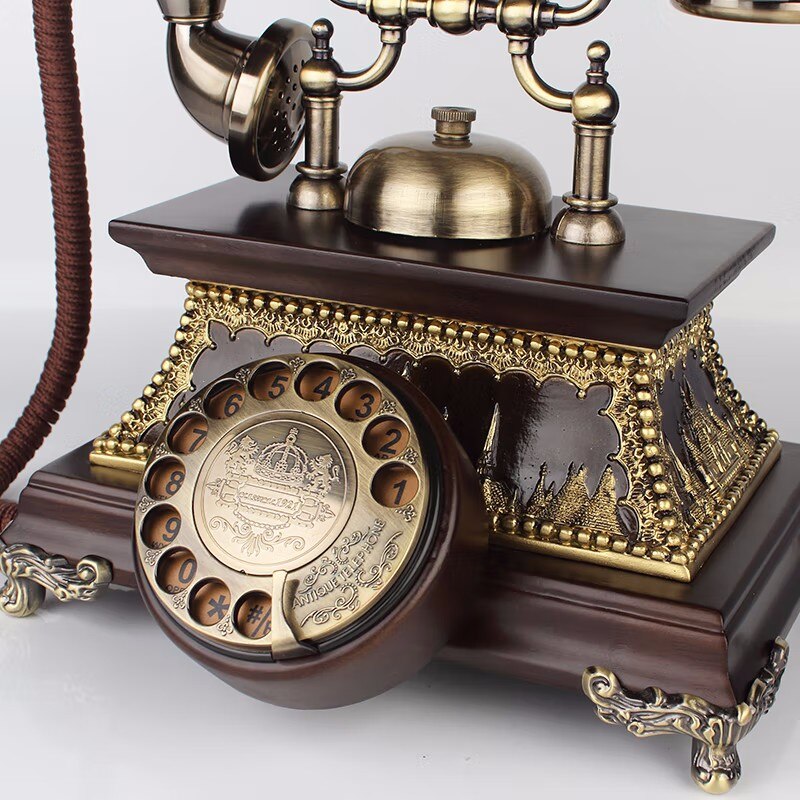 European Antique Old Telephone Vintage Fashion Solid Wood Retro Home Office Wired Fixed Phone Nostalgic Landline Novel Gifts