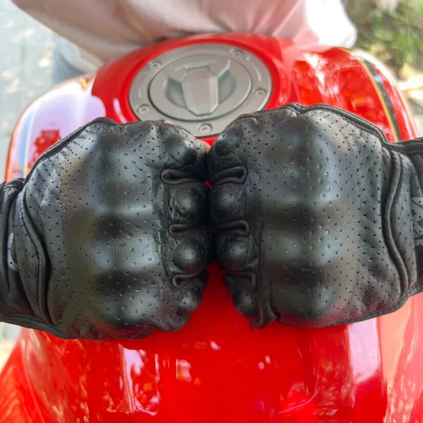 Motorcycle Gloves Men Women Moto Leather Carbon Cycling Winter Gloves Motorbike Motorcross ATV Motor Gloves