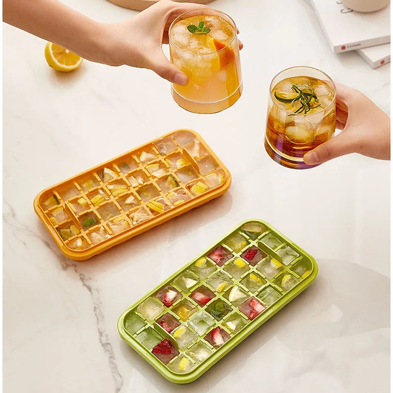 Press The Ice Cube Mold with One Click To Detach The Household Refrigerator Ice Box Self Made Ice Grid Food Grade Press Ice