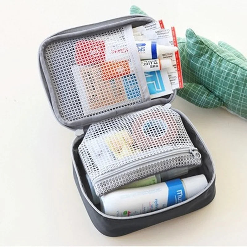 Outdoor First Aid Kit Bag Travel Home Camping Portable Mini Pink Medical Pouch Pill Storage Bags Emergency Survival Kits